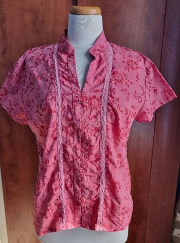 Chemise rose à motif fleur taille M-L