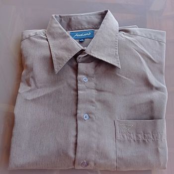 Chemise kaki