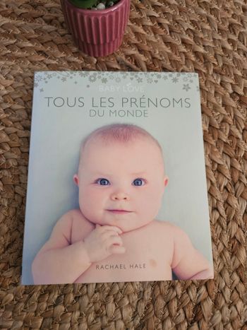 Livre Tous les prénoms 