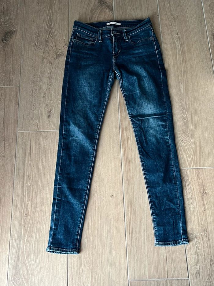 Jeans Levis 710 taille 27 longueur 30