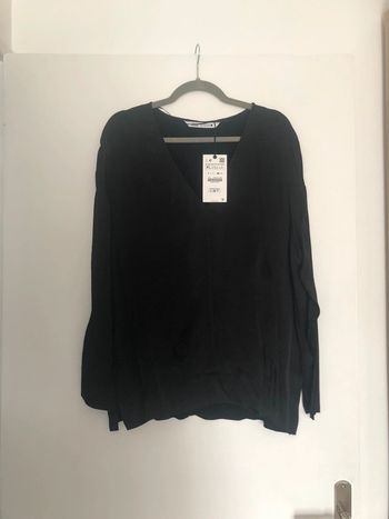 Superbe belle blouse satinée noire Zara neuve avec étiquette XL