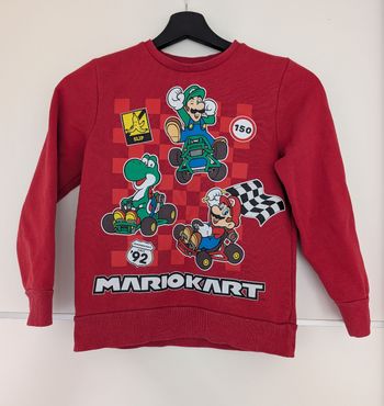 Sweat Mario Kart rouge taille 9 ans (134 cm)