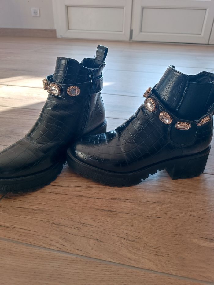 Bottines noires T37