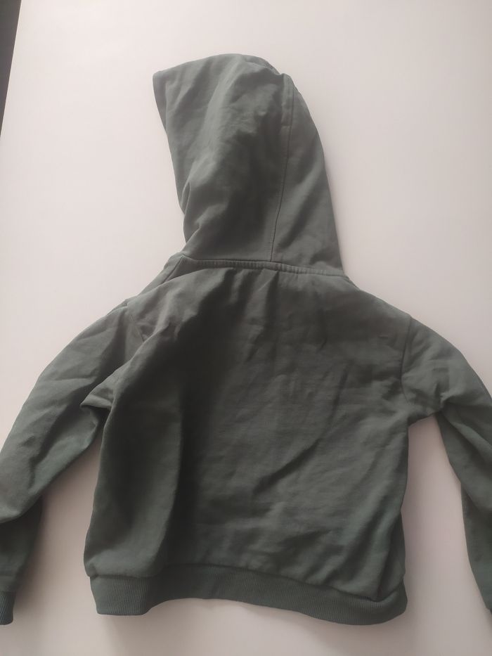 Sweat à capuche fille vert 8ans - photo numéro 4
