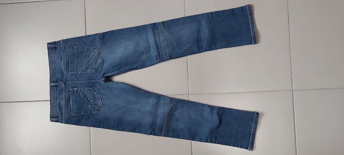 Jeans 12 ans - photo numéro 8
