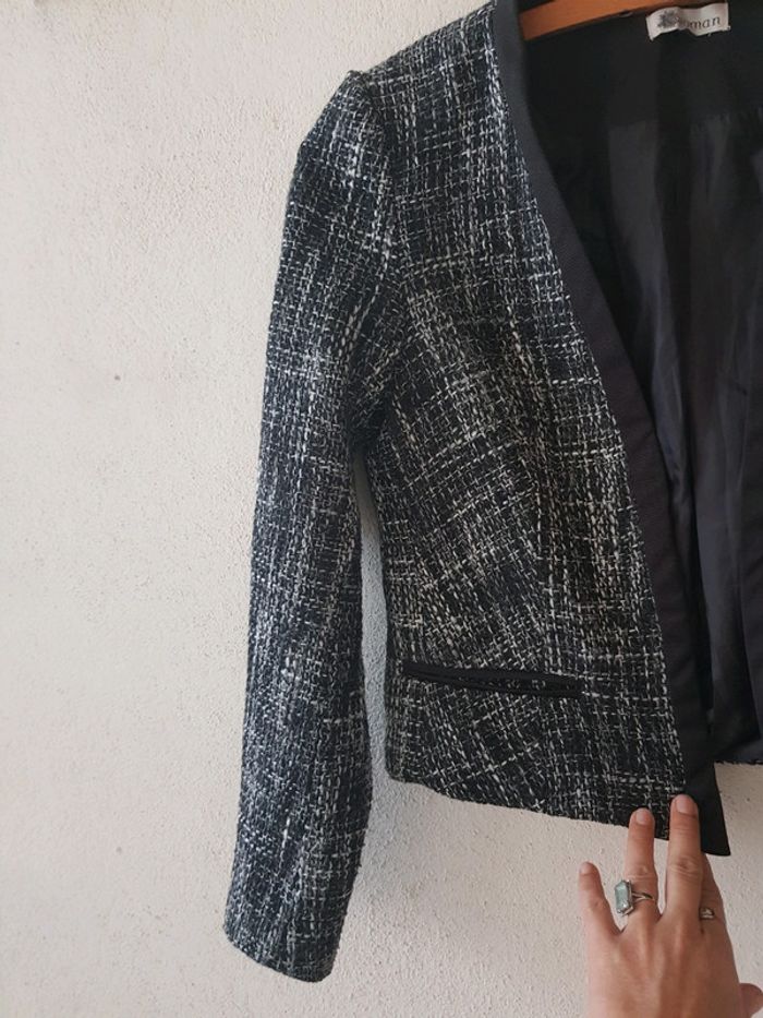 Veste blazer coupe courte en laine - photo numéro 3