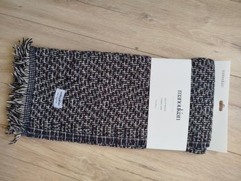 Echarpe femme Manoukian NEUVE wool collection