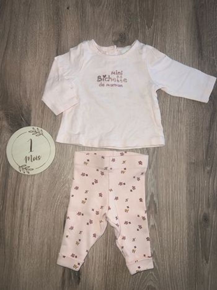 Lot vêtement fille 1 mois - photo numéro 2