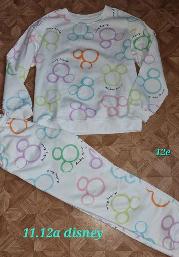 Jogging 12ans neuf