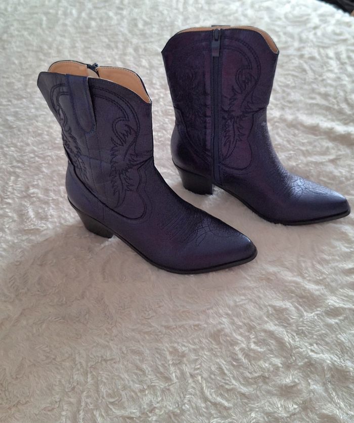 Superbe bottines style tiague bleu nuit - photo numéro 3