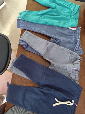 Lot  de pantalons  (24 mois) 
