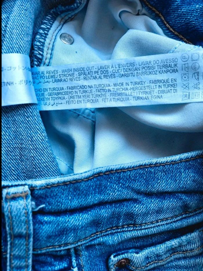 Jean Bershka Homme 36 – slim destroy bleu brut – style déchiré tendance – coupe ajustée - photo numéro 15