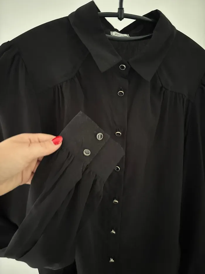 Chemise noire effet satin - photo numéro 4