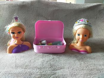 Tête à coiffer avec accessoires