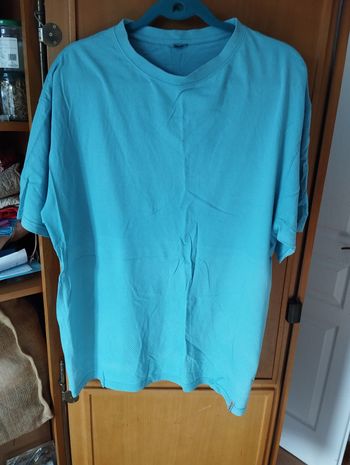 Tee-shirt mixte bleu 