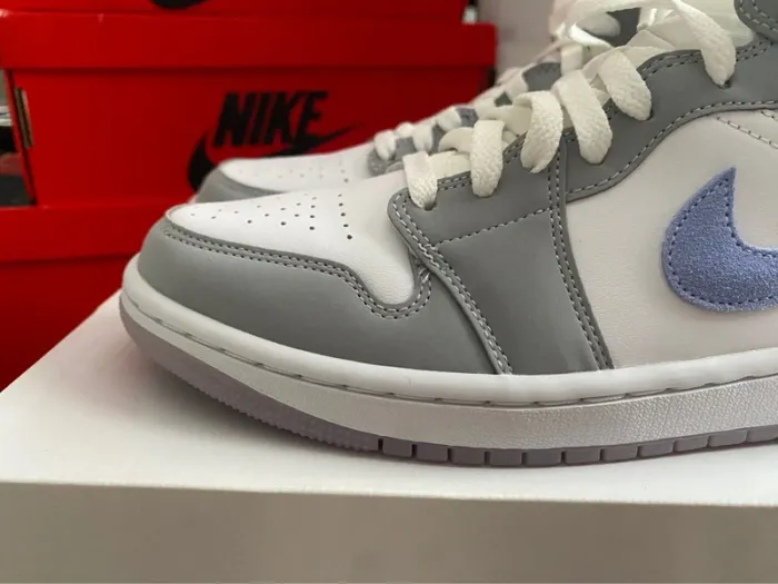 Jordan 1 mid wmns wolf grey - photo numéro 12