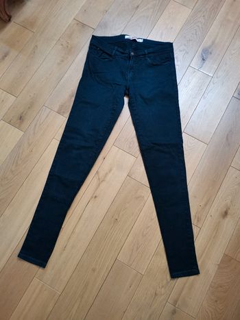 Jeans zara noir en taille 38