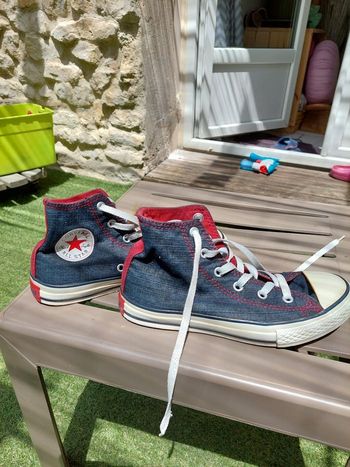 converses t 33