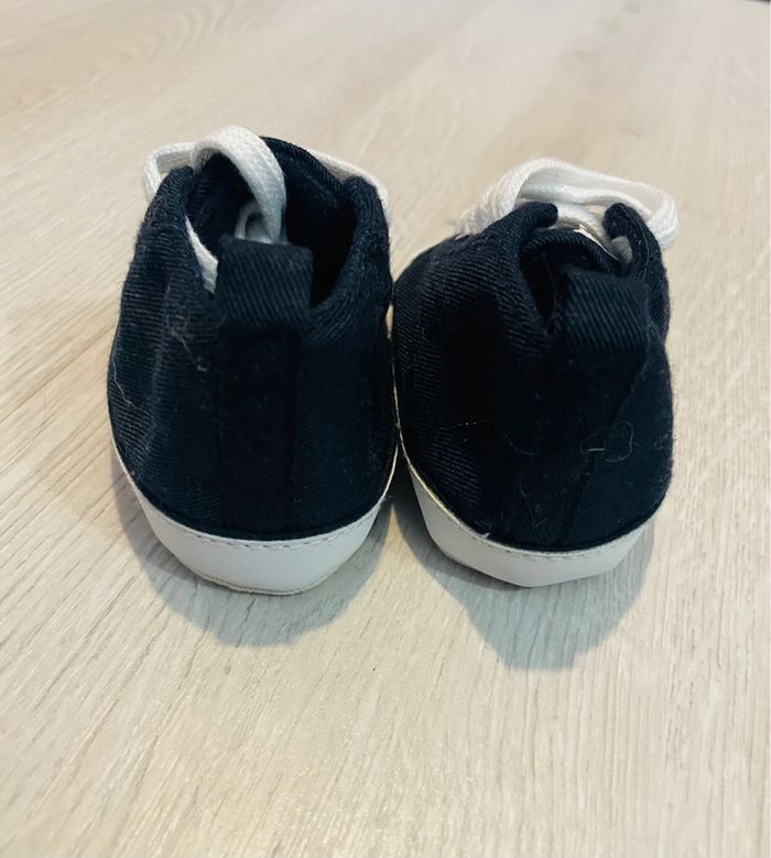 18 - baskets bleues marines - photo numéro 2