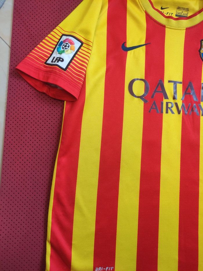 Maillot de foot Neymar FC Barcelone, Nike Authentique Officiel taille enfant 12/13 ans - photo numéro 4