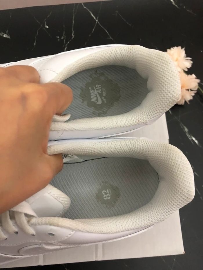 Nike Air Force 1 Low - 42.5 - photo numéro 3