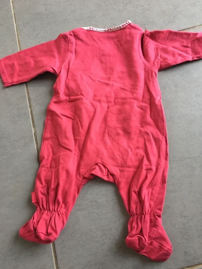 Pyjama léger 1 mois - photo numéro 5