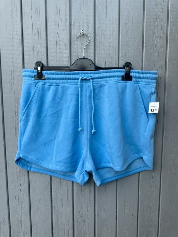 Short taille haute bleu fourré doux XXL/44