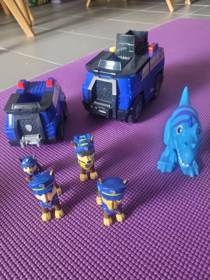 Lot véhicules et figurines Pat patrouille - photo numéro 5