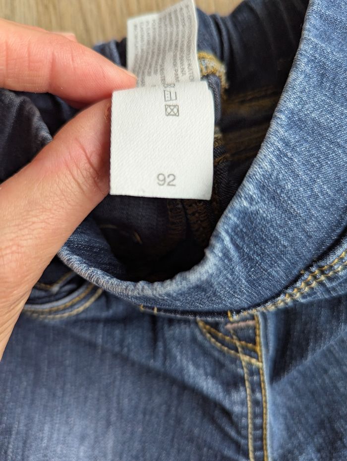 Lot jeans 2 ans - photo numéro 4
