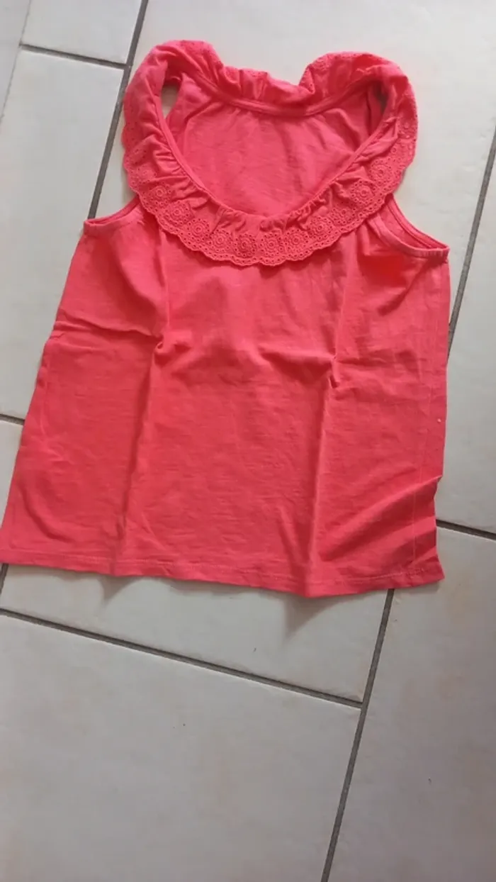 Tee shirt corail vertbaudet 10 ans tbe - photo numéro 2