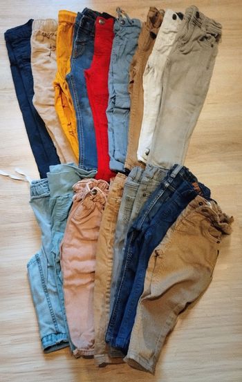 Lot 31 pantalons 24 mois 