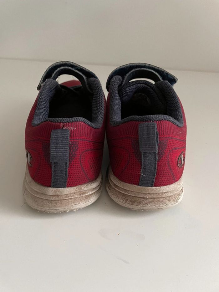 Basket rouge enfant - photo numéro 3