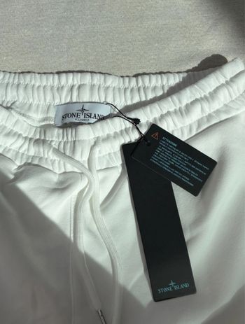 Ensemble stone island