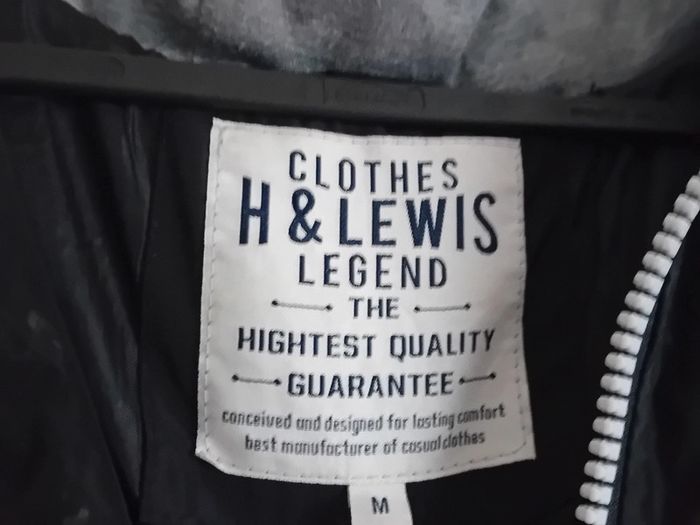 Manteau à capuche Clothes H & Lewis Legend - photo numéro 3