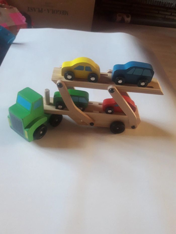 Camion transport de voitures - photo numéro 2