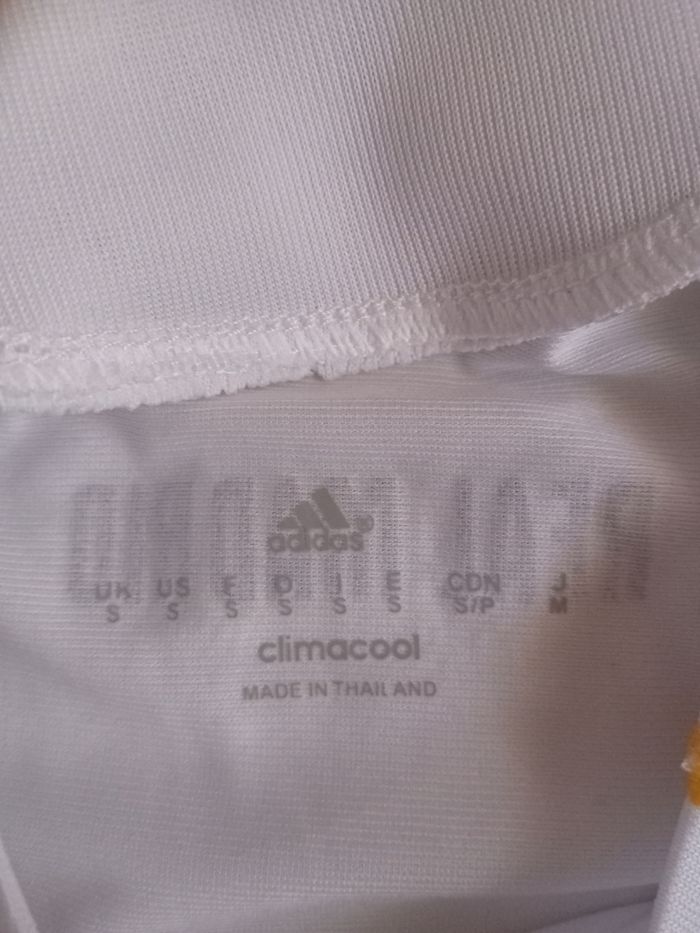 🤍 Maillot domicile 2009/2010 manches longues – Ronaldo 9 – Taille S
- photo numéro 8