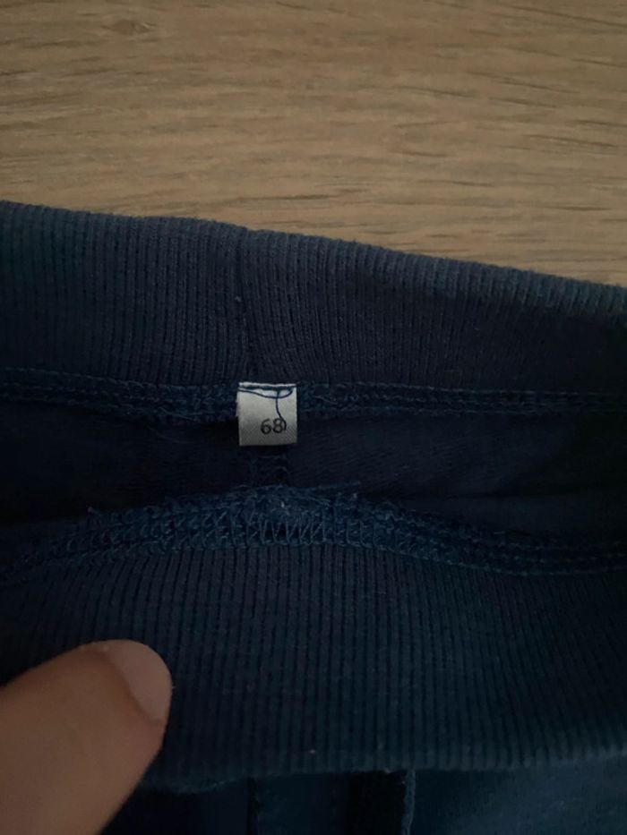 Lot 3 joggings 6 mois - photo numéro 4
