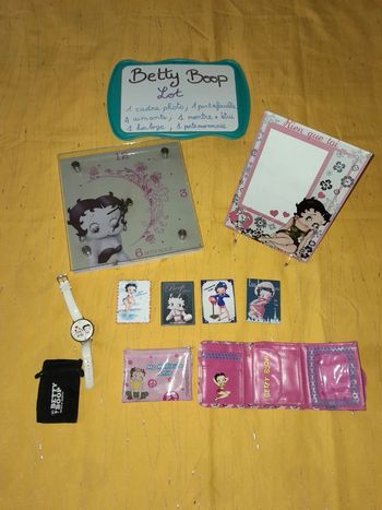 Gros lot 10 pièces Betty Boop Vintage