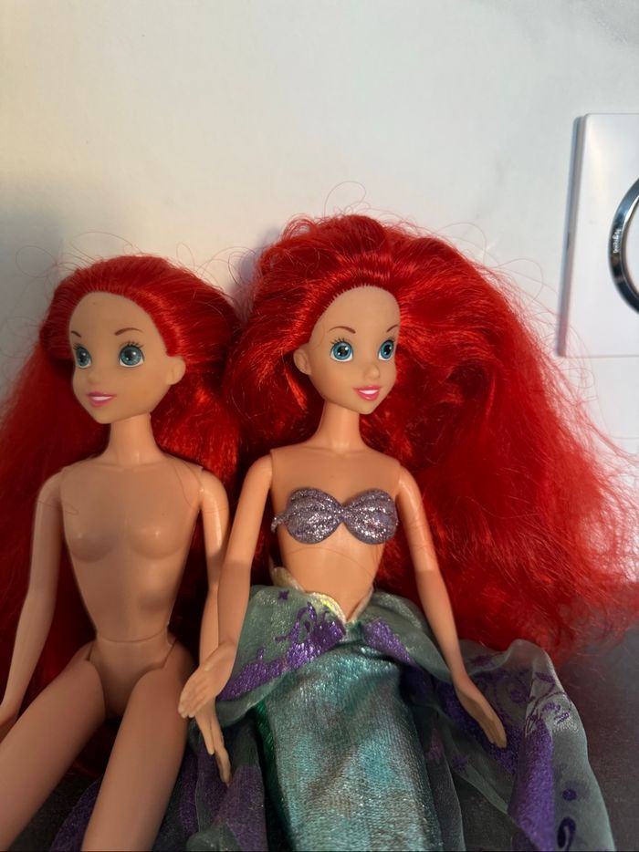 2 poupées Ariel la petite sirène - photo numéro 2