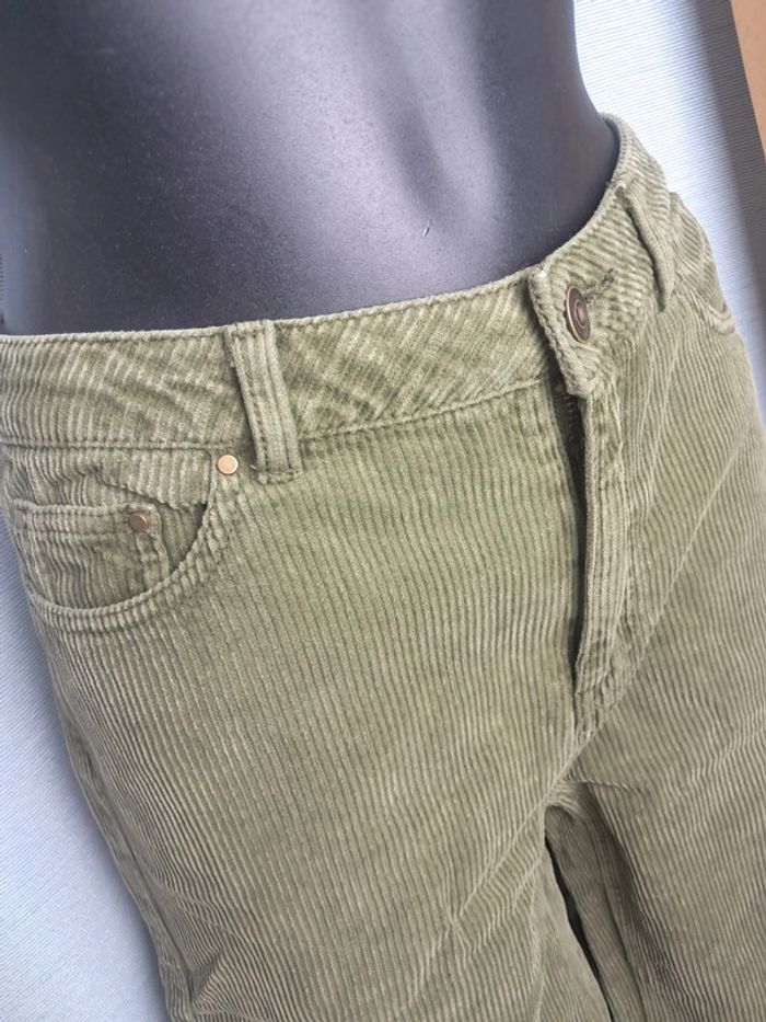 Maison 123 pantalon velour kaki jambes larges T 36 - photo numéro 2
