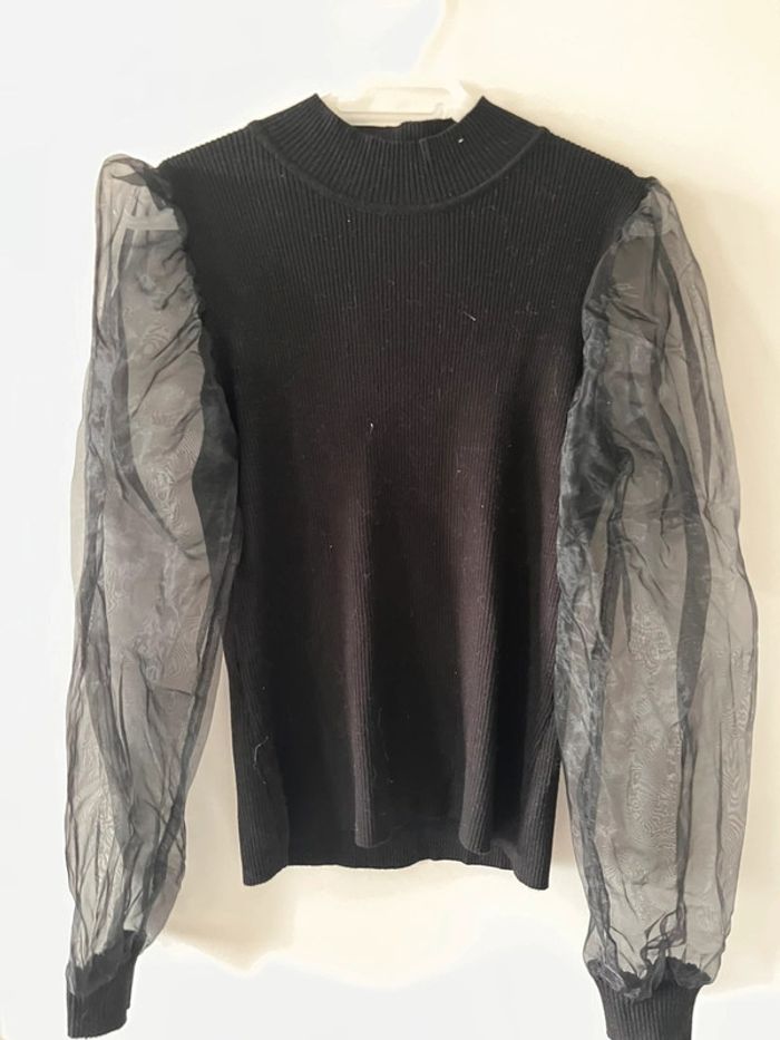 Haut en tulle