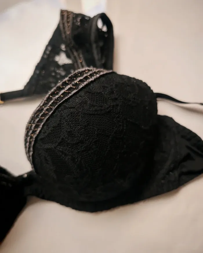 Soutien-gorge Aubade noir dentelle 85C - photo numéro 4