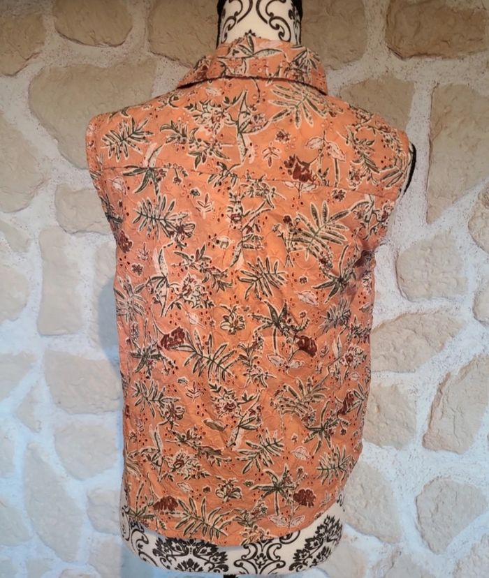 Blouse sans manche  fleurie taille s femme neuf - photo numéro 3