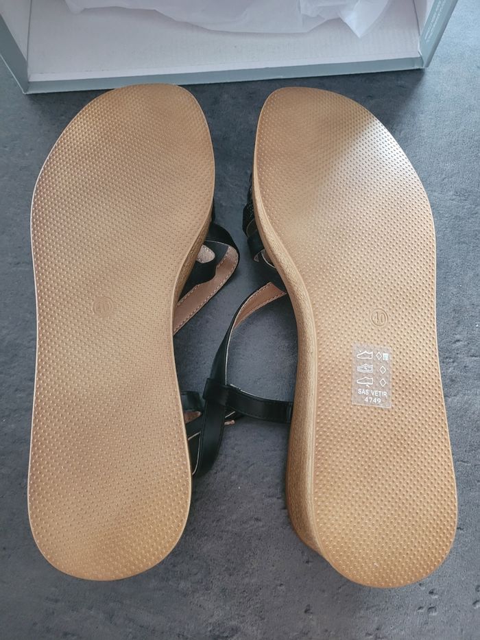 Sandales compensées - photo numéro 3