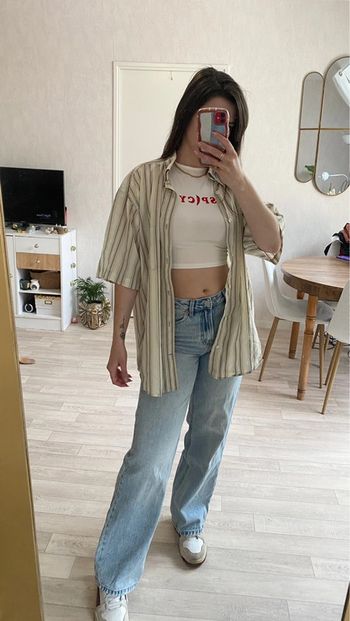 Chemise oversize à rayures beige manches courtes