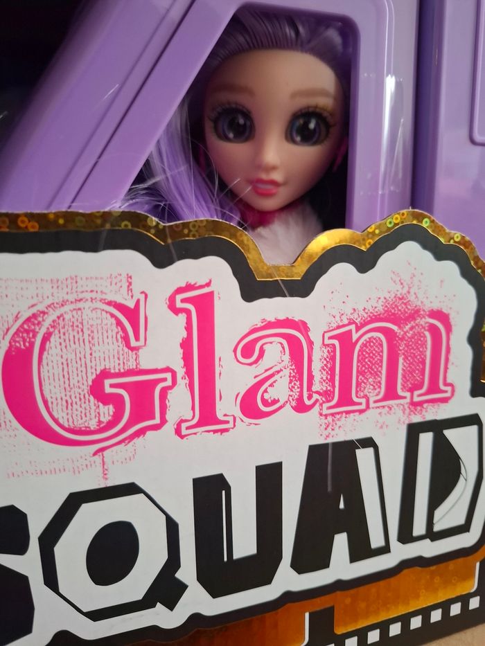 Véhicule, Voiture  Glam squad  pop star van tour avec poupée - photo numéro 7