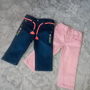 Joli lot de 2 pantalons 9 mois 🌹 tex 🌹 très bon état