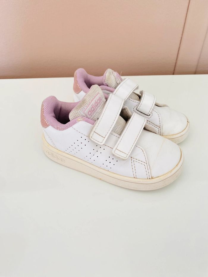 Baskets à scratch Adidas pointure 22