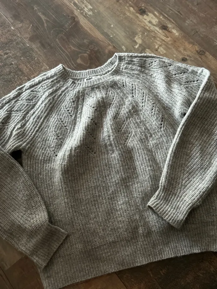 Pull doux gris perle