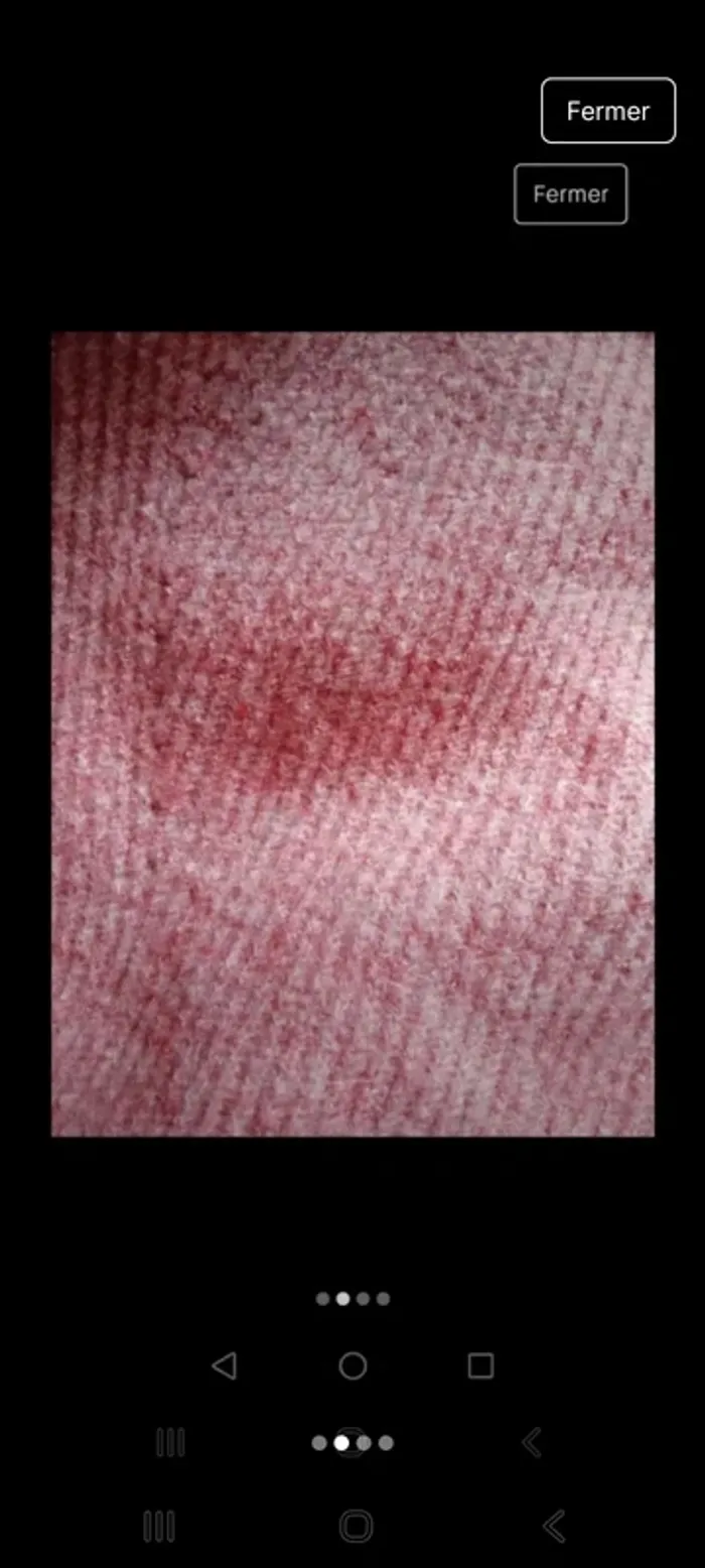 Pull col en strass - photo numéro 2